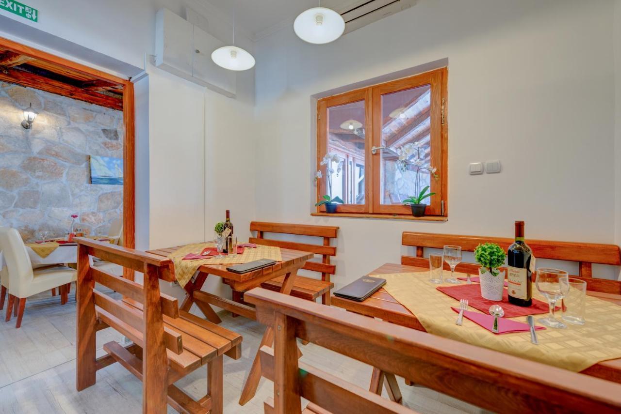 Hotel Galia Κότορ Εξωτερικό φωτογραφία